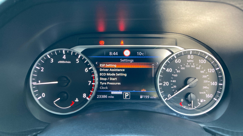 Nissan Juke 1.0 DiG-T 114 N-Connecta 5dr DCT Petrol Hatchback